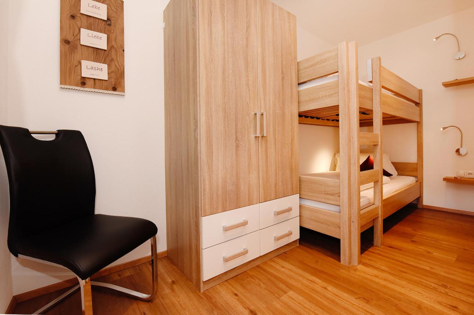 Apartment Marent Garten Chalet Vandans Esterno foto